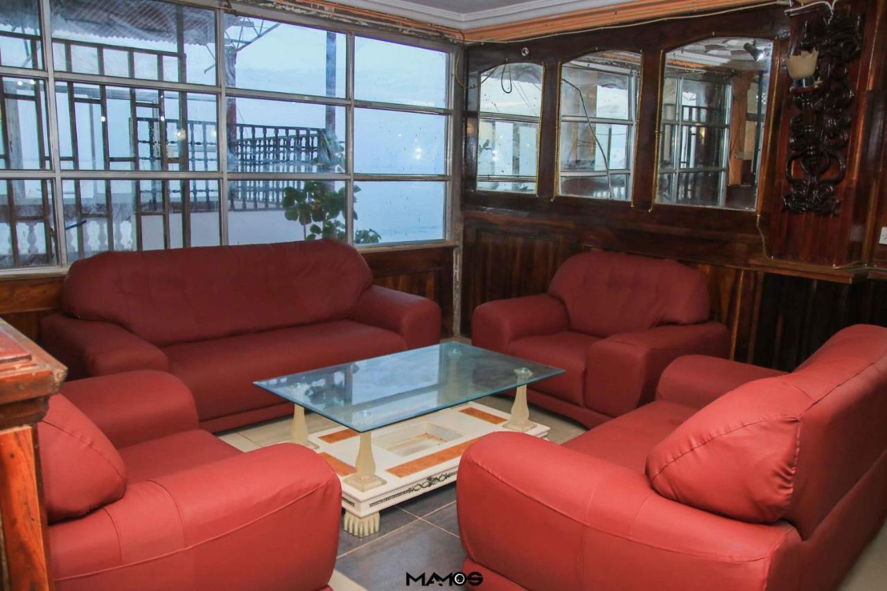 Atlanticoast Residence Bakau Exterior foto